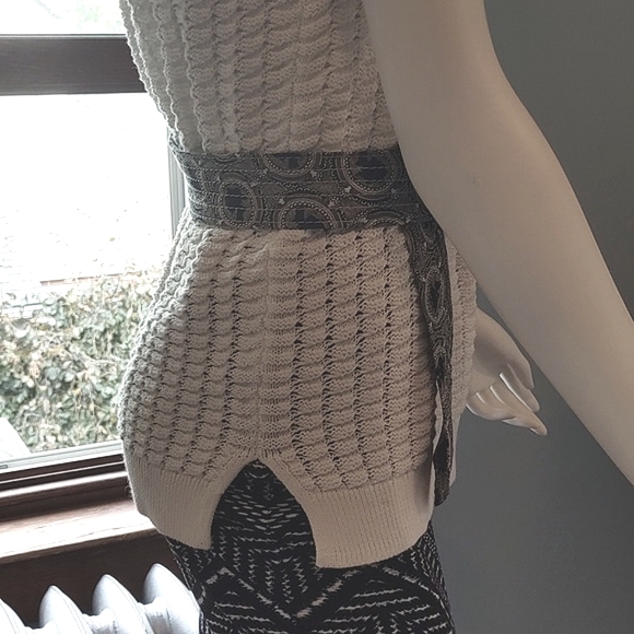 JCrew Y2K Blk/white lady brooch canvas Belt Sz S-L 🛍BOGO🛍 - Picture 1 of 8